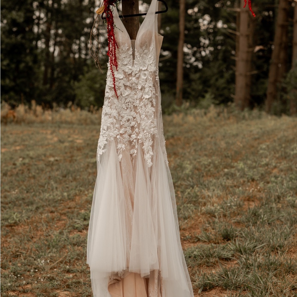 Lulu's White and Pink Lace Dress - Picture 6 of 6